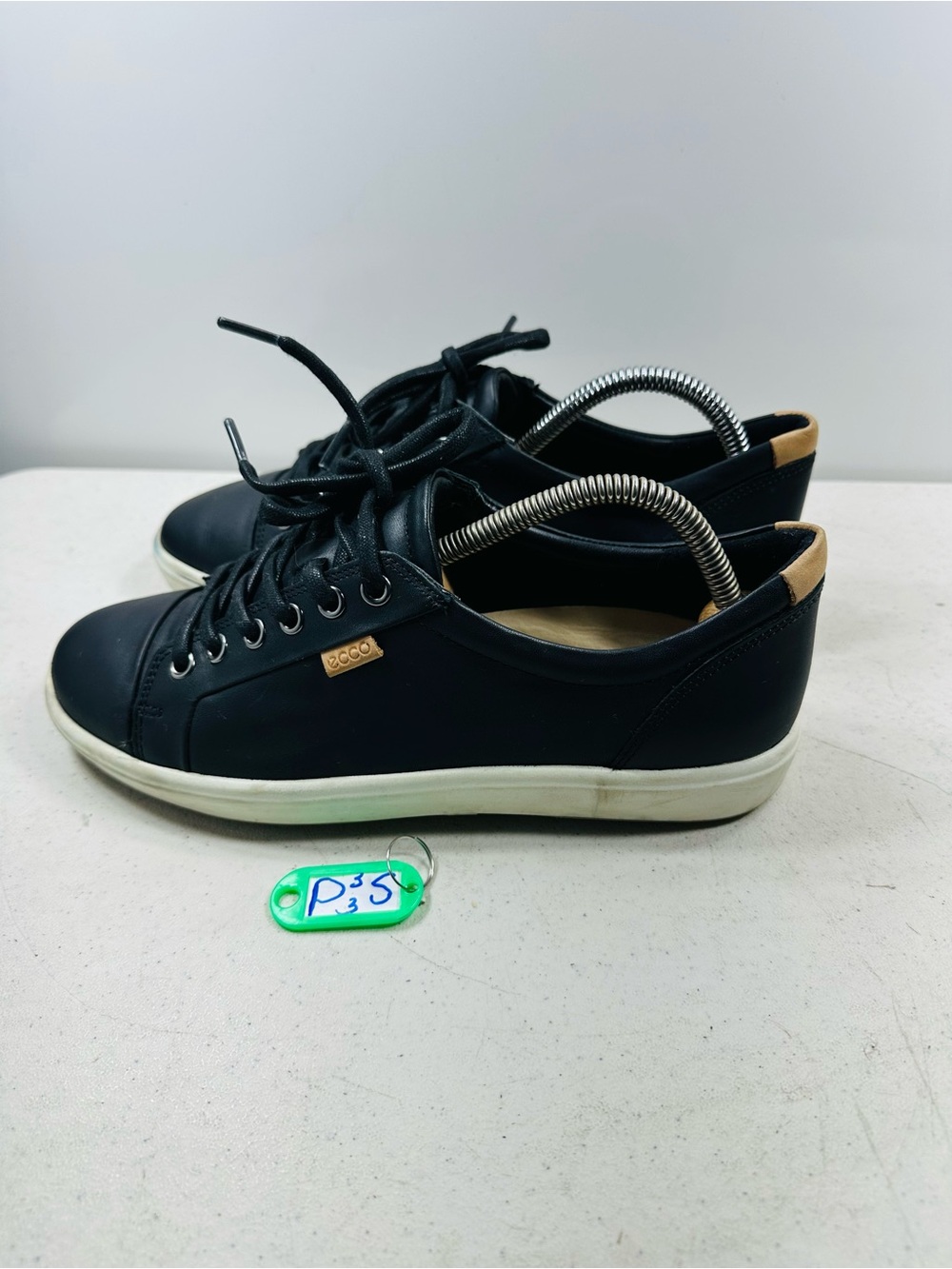 ECCO Women's Soft 7 leather sneakers size 8-8,5